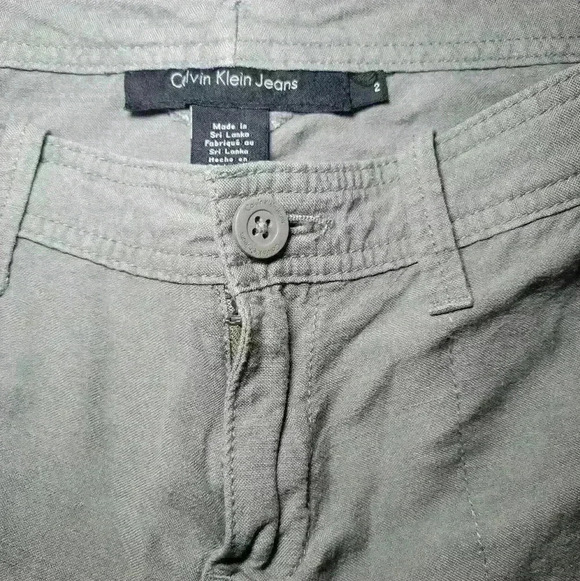 Calvin Klein sz 2 Shorts - Picture 5 of 5